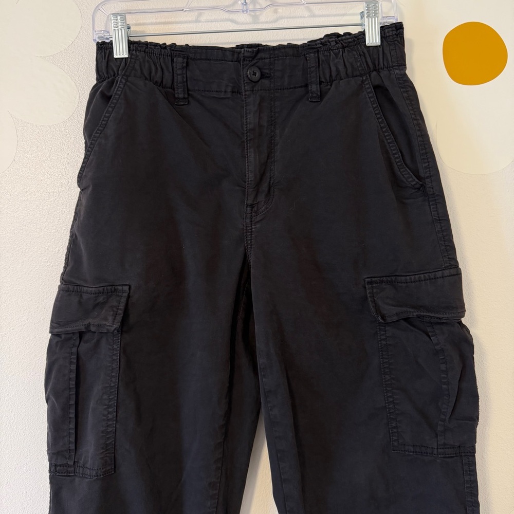American Eagle Black Vintage Wash Stretchy Cargo Jogger High Waisted Pants - Picture 4 of 12